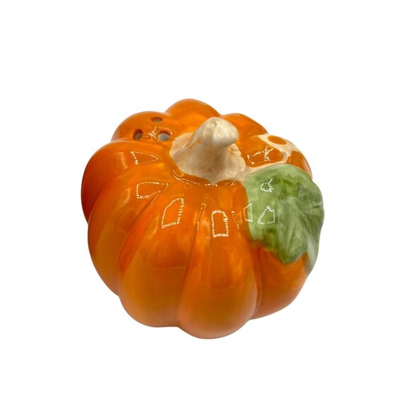 Vintage Pumpkin and Turkey Salt and Pepper Shakers Fall Thanksgiving - Picture 4 of 11